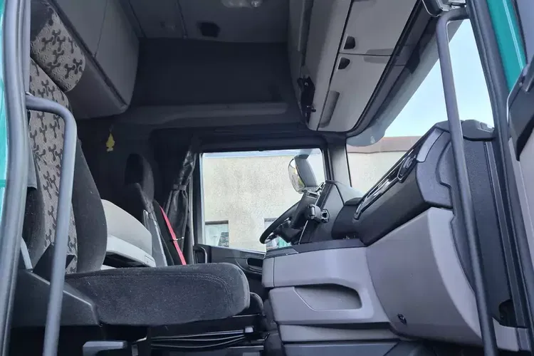 Scania S450 zdjęcie 21