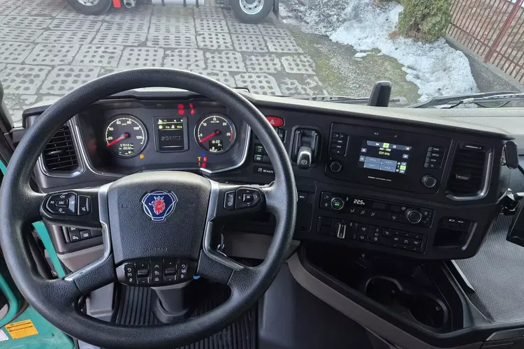 Scania S450 zdjęcie 22