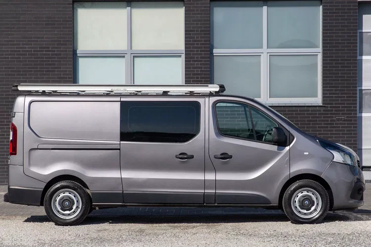 Renault Trafic L2H1 BRYGADOWY 5-OSÓB Long zdjęcie 3