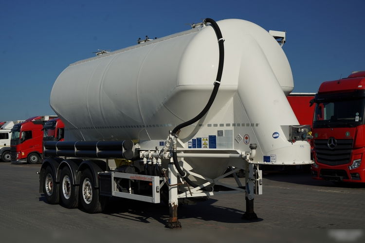 Feldbinder / CEMENTONACZEPA / 3 KOMORY / 37 000 L / SILOS / DO MATERIAŁÓW SYPKICH / OŚ PODNOSZONA / SAF / ALUFELGI zdjęcie 2