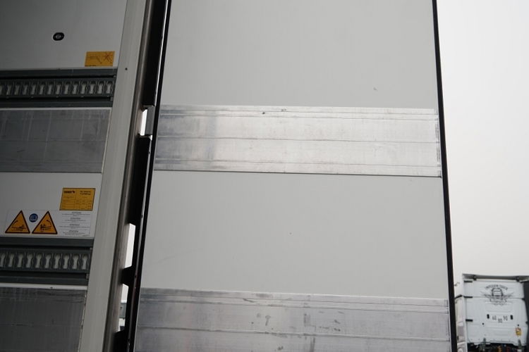 SCHMITZ CARGOBULL /CHŁODNIA / AGREGAT SCHMITZ TKM / 2x OŚ PODNOSZONA / KOSZ NA PALETY / 2023 ROK / zdjęcie 14