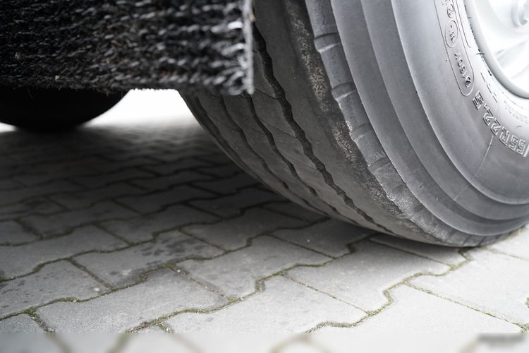 SCHMITZ CARGOBULL /CHŁODNIA / AGREGAT SCHMITZ TKM / 2x OŚ PODNOSZONA / KOSZ NA PALETY / 2023 ROK / zdjęcie 24