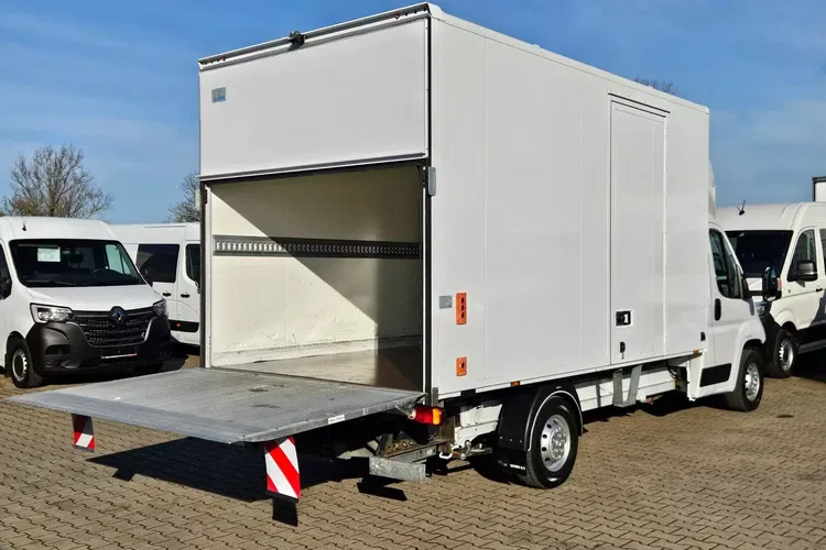 Peugeot boxer Kontener 8 ePAL 84900zł NETTO 2.2 HDi/140KM zdjęcie 10
