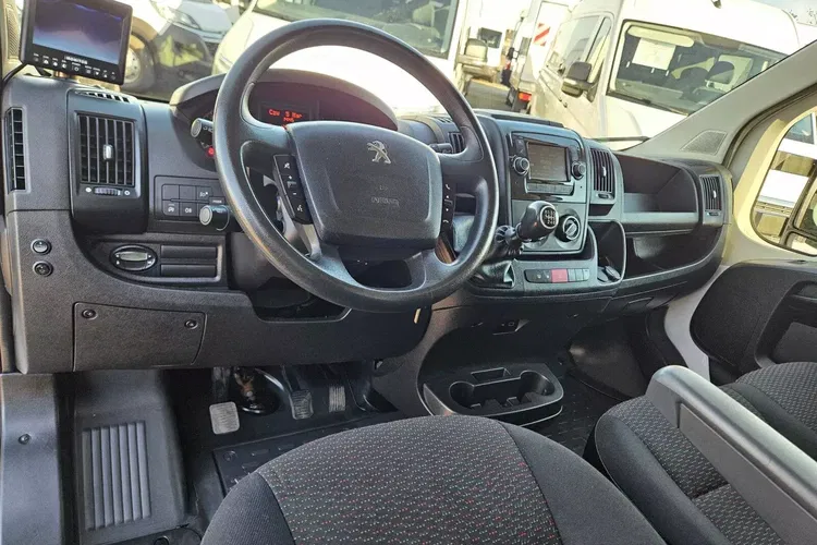 Peugeot boxer Kontener 8 ePAL 84900zł NETTO 2.2 HDi/140KM zdjęcie 20