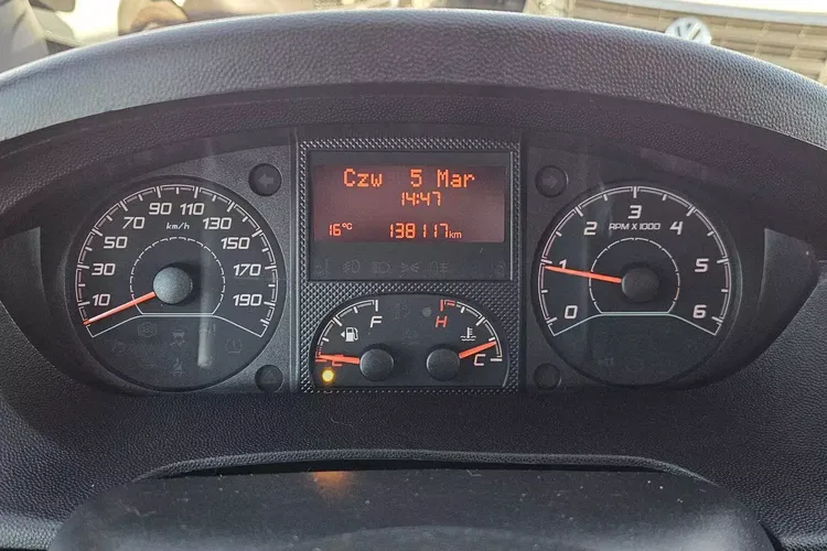 Peugeot boxer Kontener 8 ePAL 84900zł NETTO 2.2 HDi/140KM zdjęcie 25