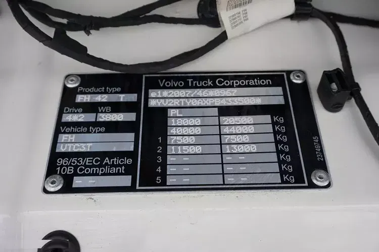 Volvo FH / 460 / I – SAVE / XL / EURO 6 / ACC / I – COOL zdjęcie 11