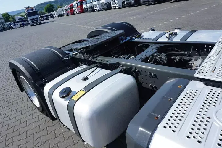 Mercedes ACTROS / 1851 / EURO 6 / ACC / MEGA / LOW DECK / BIG SPACE zdjęcie 36