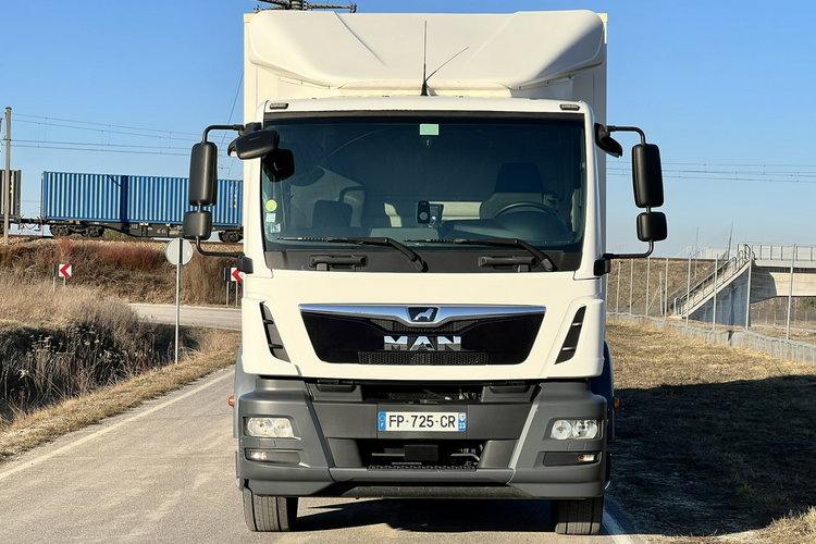 TGM 18.320 Kontener 24 Palet, Automat, Euro 6 MAN TGM 18.320 Kontener 24 Paletowy, Poduszki, Winda, Klima, Gwarancja zdjęcie 17