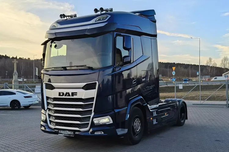 DAF XG 480 / EURO 6 / TV / BOGATE WYPOSAŻENIE / AUTOMAT / zdjęcie 1