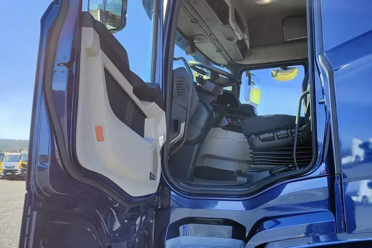 DAF XG 480 / EURO 6 / TV / BOGATE WYPOSAŻENIE / AUTOMAT / zdjęcie 20