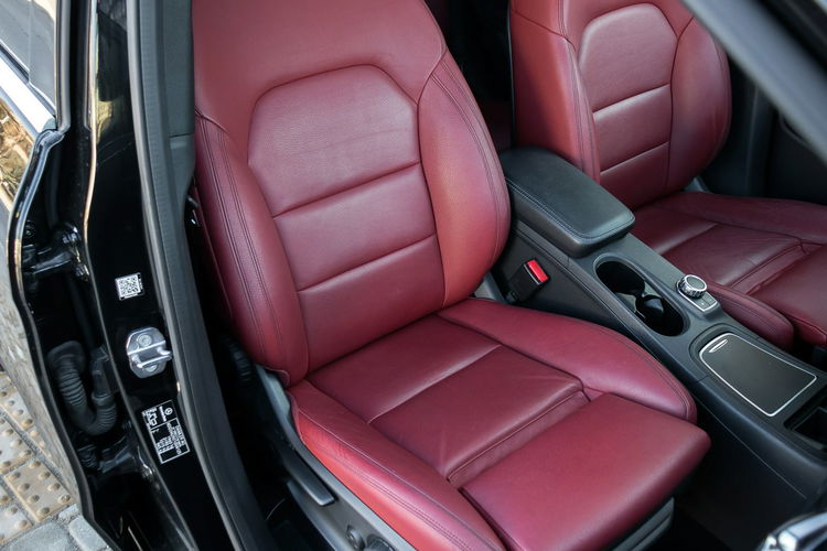 Mercedes B 180 1.6_Benzyna_120KM_87500 km_Automat zdjęcie 14