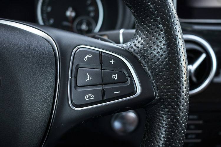 Mercedes B 180 1.6_Benzyna_120KM_87500 km_Automat zdjęcie 23