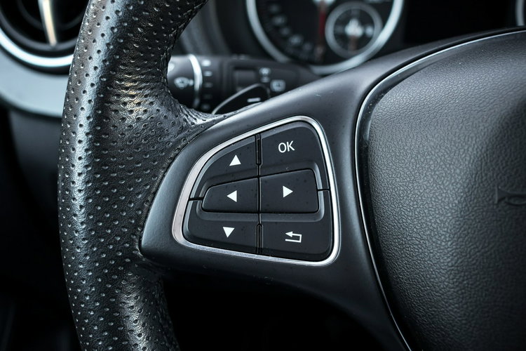 Mercedes B 180 1.6_Benzyna_120KM_87500 km_Automat zdjęcie 24