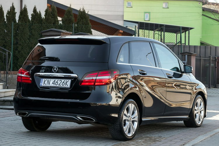 Mercedes B 180 1.6_Benzyna_120KM_87500 km_Automat zdjęcie 7