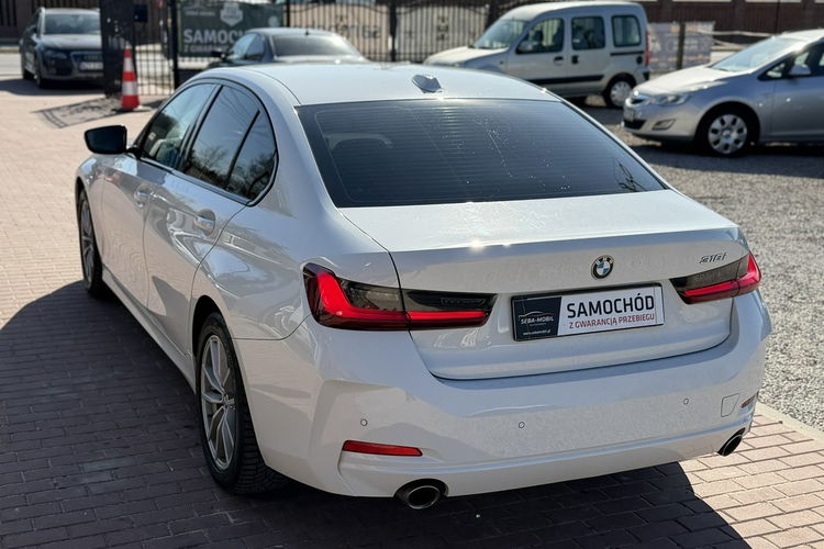 BMW 318 Salon Polska, Gwarancja, Super Stan, Bezwypadkowy, PoLift zdjęcie 11