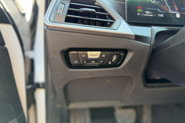 BMW 318 Salon Polska, Gwarancja, Super Stan, Bezwypadkowy, PoLift zdjęcie 21