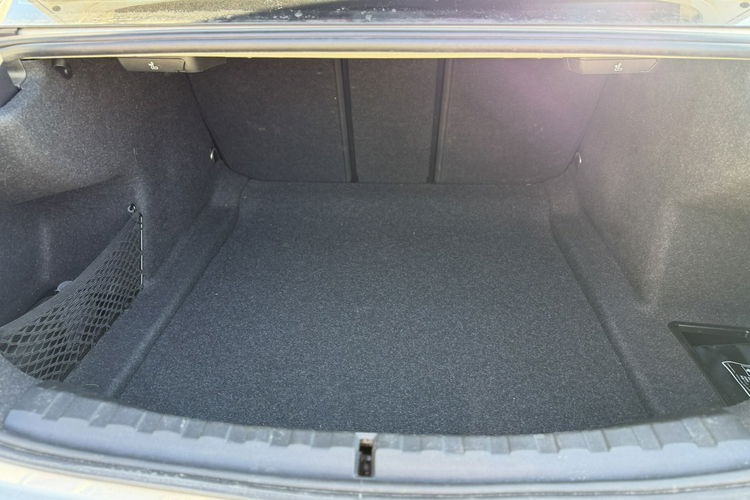 BMW 318 Salon Polska, Gwarancja, Super Stan, Bezwypadkowy, PoLift zdjęcie 26