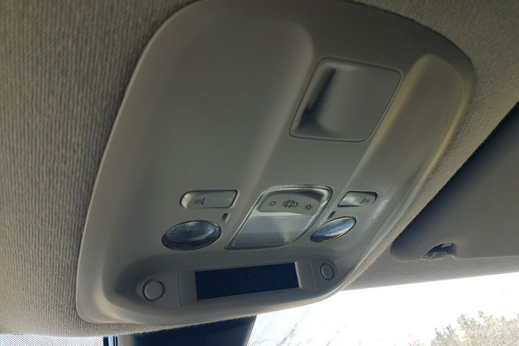 Toyota ProAce WARSZTAT SERWIS SZAFKi NARZĘDZIOWE 2.0 D4D WEBASTO KLIMA TEMPOMAT zdjęcie 35