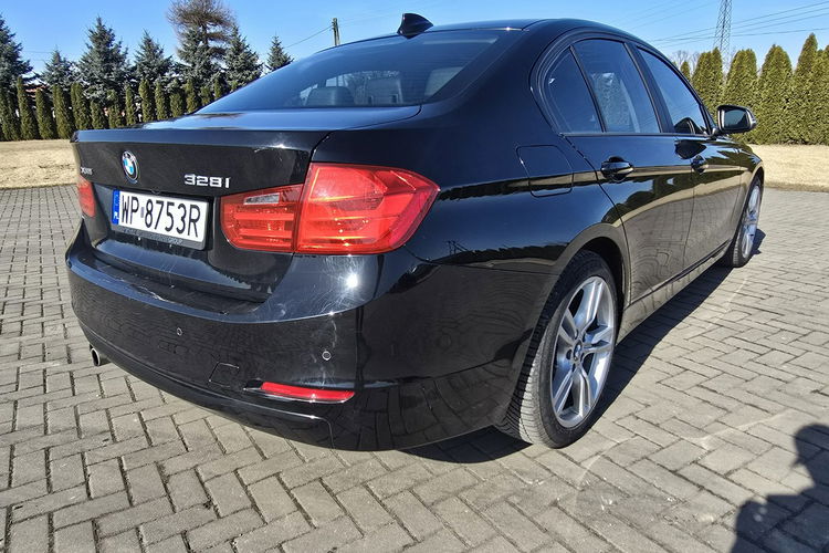 BMW 328 2.0Benz Automat, XDrive.Skóry.Navi.Kam.Cof.Szyberdach.Xenony. zdjęcie 8