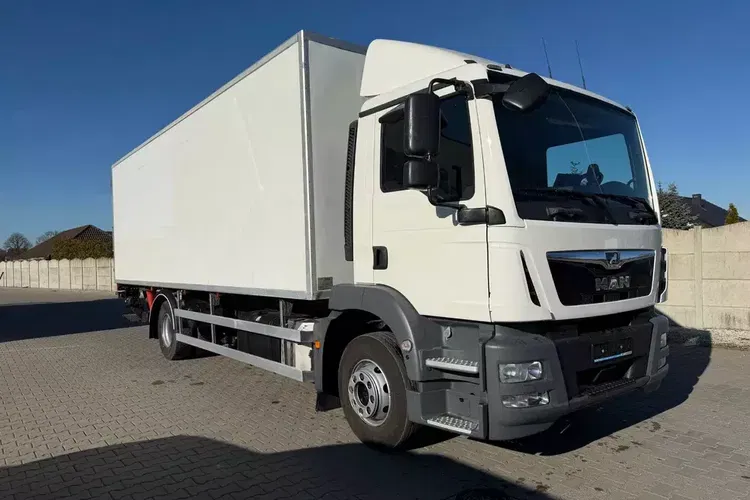 MAN TGM 15.250 CHŁODNIA zdjęcie 7