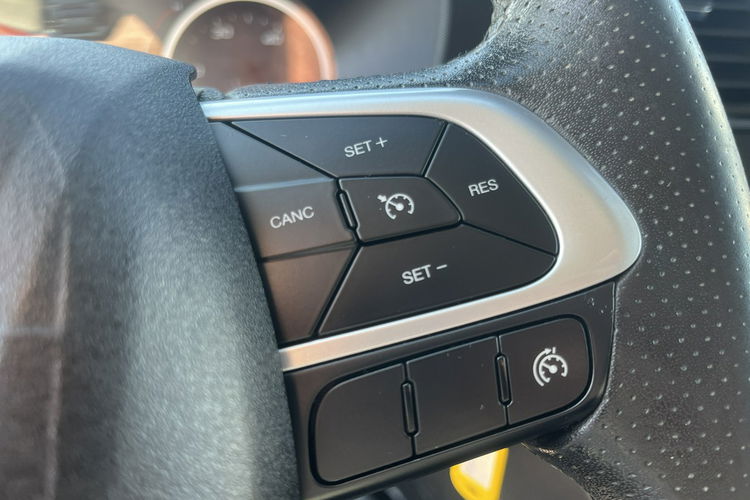 Iveco Daily 35S18 Hi-Matic 3.0/180KM B.A.R._750kg Chłodnia -20/+30 C + Sieć_230V zdjęcie 19