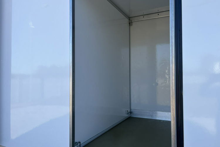 Iveco Daily 35S18 Hi-Matic 3.0/180KM B.A.R._750kg Chłodnia -20/+30 C + Sieć_230V zdjęcie 36