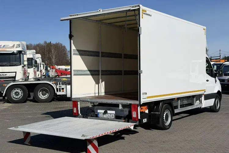 Mercedes Sprinter zdjęcie 14