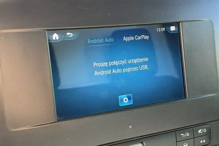 Mercedes Sprinter zdjęcie 24