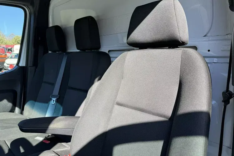 Mercedes Sprinter zdjęcie 28