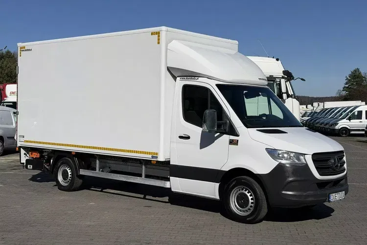 Mercedes Sprinter zdjęcie 8