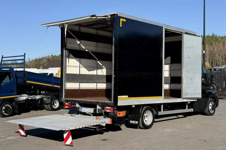 Iveco Daily 35C13 zdjęcie 2