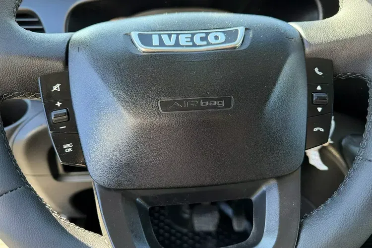 Iveco Daily 35C13 zdjęcie 21