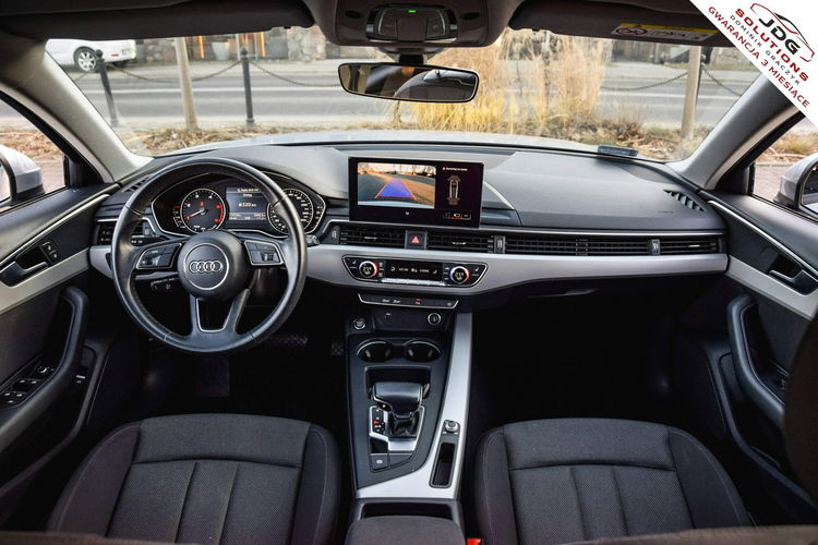 Audi A4 Z polskiego salonu Serwis ASO Bezwypadkowy - Faktura VAT zdjęcie 24
