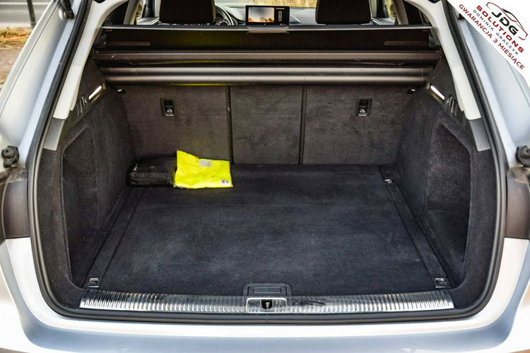 Audi A4 Z polskiego salonu Serwis ASO Bezwypadkowy - Faktura VAT zdjęcie 36