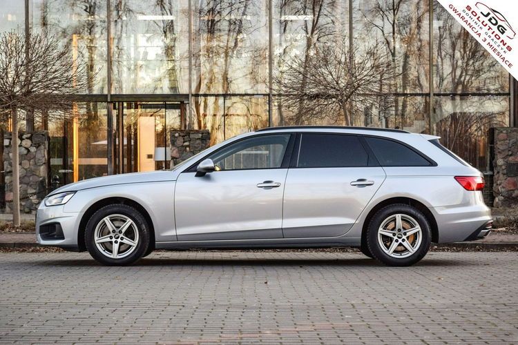 Audi A4 Z polskiego salonu Serwis ASO Bezwypadkowy - Faktura VAT zdjęcie 6