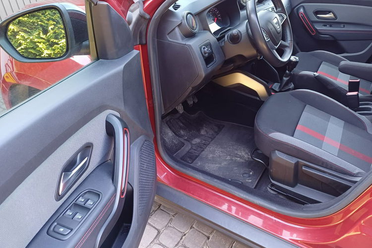 Dacia Duster Limitowana wersja techroad, zadbana zdjęcie 6