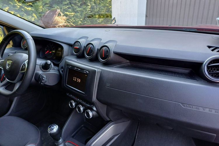 Dacia Duster Limitowana wersja techroad, zadbana zdjęcie 9