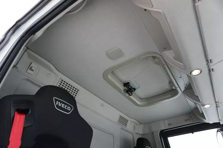 Iveco X-WAY / 400 / E 6 / BETONOMIESZARKA 9 M3 / 8 X 4 / zdjęcie 17