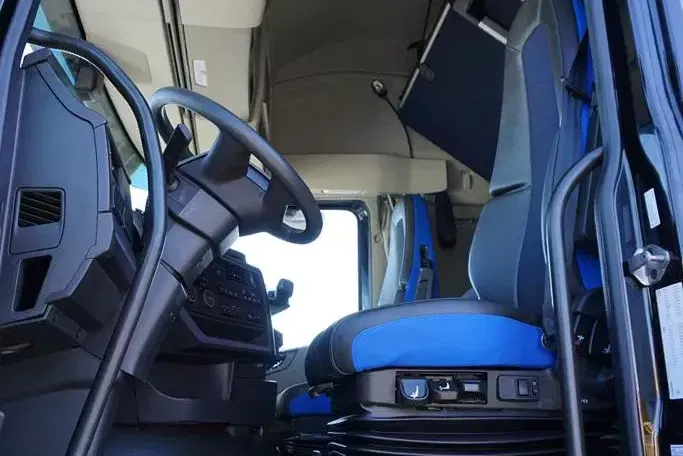 Volvo FH / 500 / I – SAVE / XL / EURO 6 / ACC / I-COOL / RETARDER zdjęcie 7