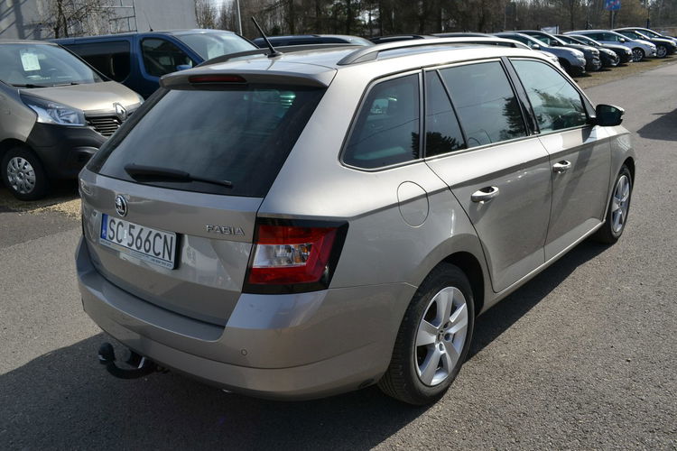 Fabia SKODA FABIA 1.0 MPi z gazem zdjęcie 4
