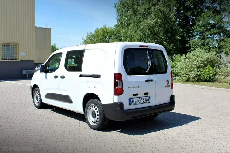 Fiat Doblo L2 Long 5 - osobowy zdjęcie 39