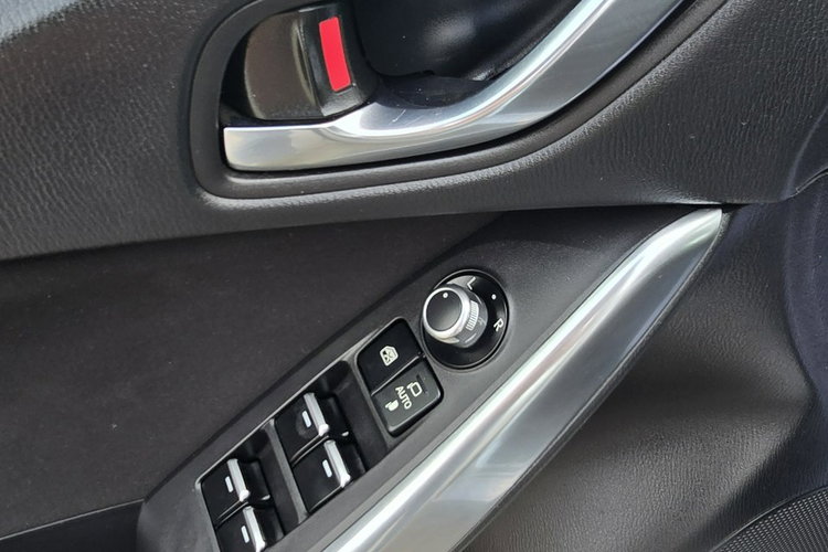 Mazda 6 2.2Diesel Navi, Klimatr 2 str. Podg.Fot.El.szyby.. zdjęcie 13