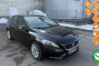 Volvo V40 2.0d3 150KM automat ledy bi xenon Navi kamera full serwis 1.rok gwaran