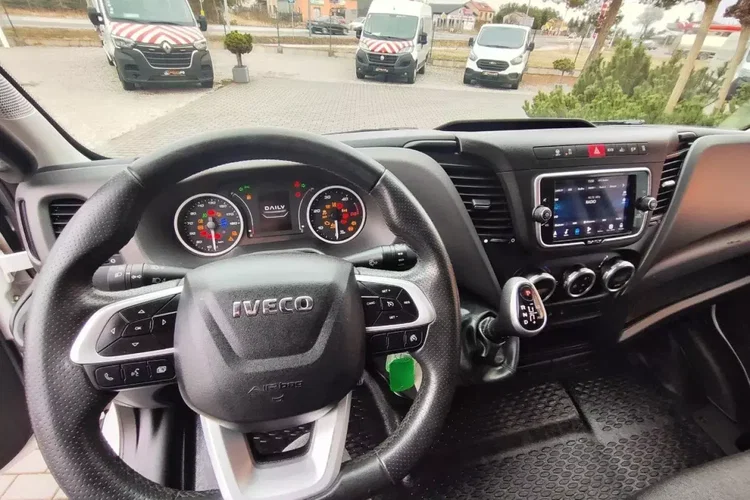 Iveco Daily zdjęcie 13