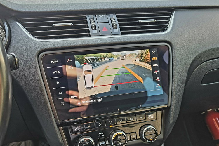 Skoda Octavia 1.6 TDi 115KM STYLE / I-właściciel / Serwisowana w ASO zdjęcie 11