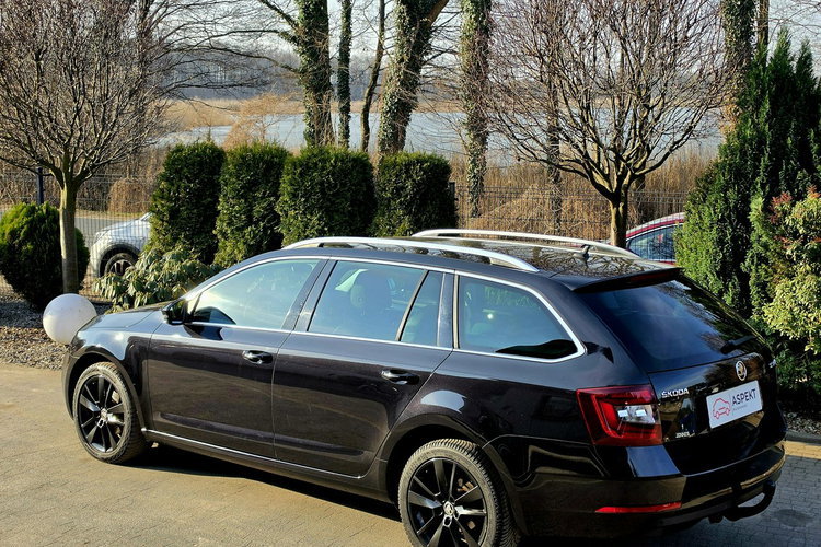 Skoda Octavia 1.6 TDi 115KM STYLE / I-właściciel / Serwisowana w ASO zdjęcie 3