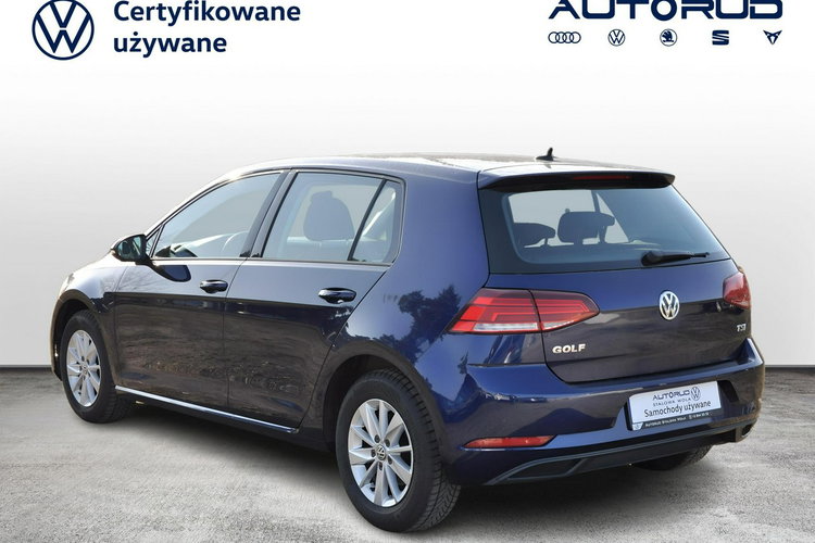Volkswagen Golf 1.0B 85KM Manual 5-G SalonPL 1wł AppConnect Ledy CzujnikiPark zdjęcie 5
