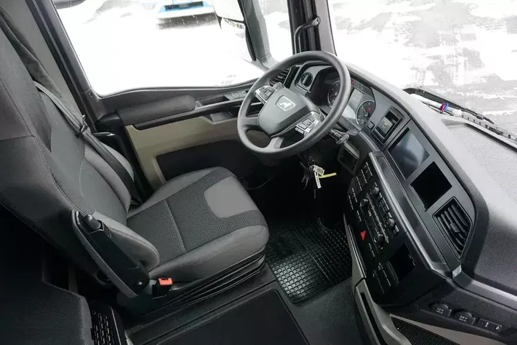 MAN TGX / 18.470 / E 6 / GM / ZESTAW PRZEJAZDOWY 120 M3 / ŁAD. 14 815 KG / RETARDER zdjęcie 13