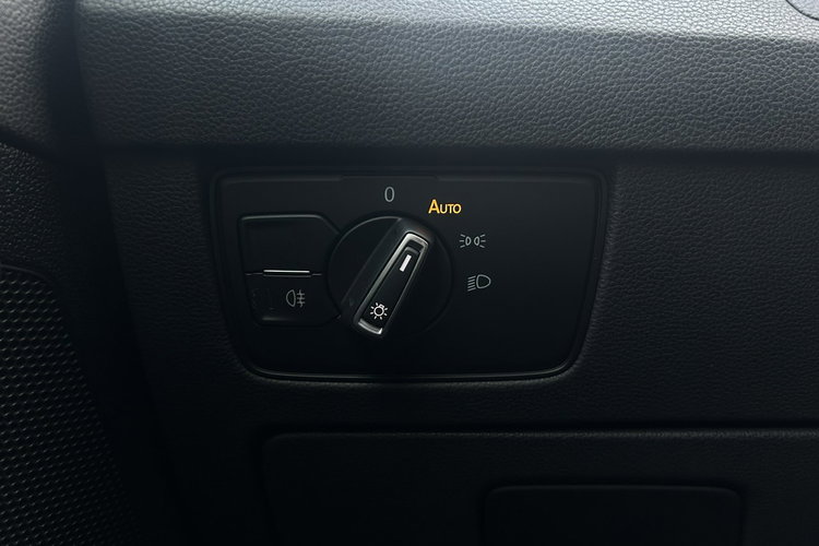 Volkswagen Passat Salon Polska Poleasingowy I właściciel Serwis ASO VAT 23% Bezwypadkowy zdjęcie 15