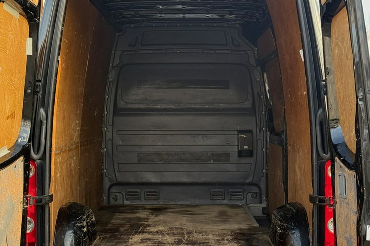 Volkswagen Crafter Faktura VAT 23% zdjęcie 9